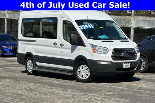 2017 Ford Transit-150 XLT