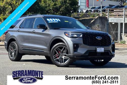 2025 Ford Explorer ST-Line