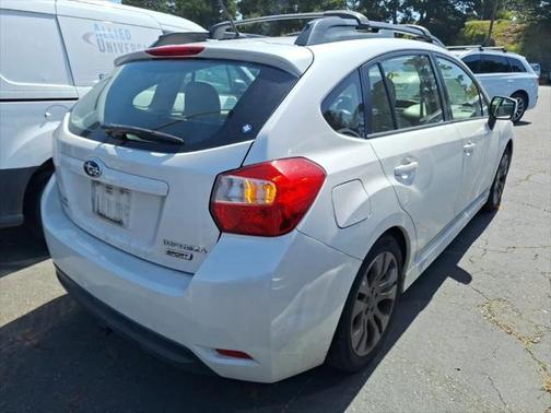2014 Subaru Impreza 2.0i Sport Premium