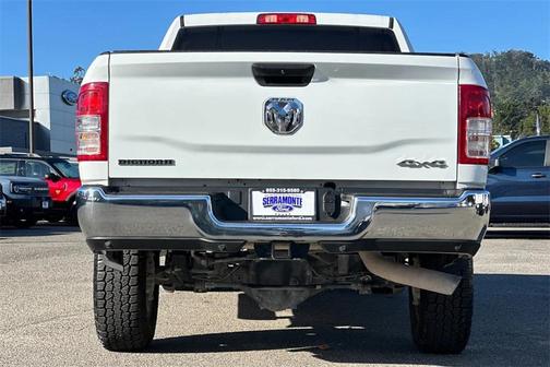 2024 RAM 2500 Big Horn Crew Cab 4x4 6'4' Box