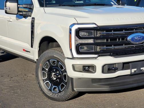 Avalanche 2026 Ford F-250 Platinum