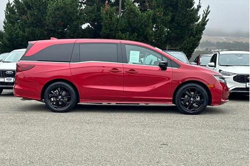 2024 Honda Odyssey Sport