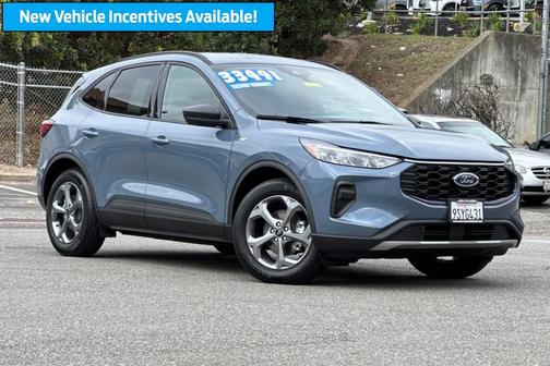 2025 Ford Escape ST-Line