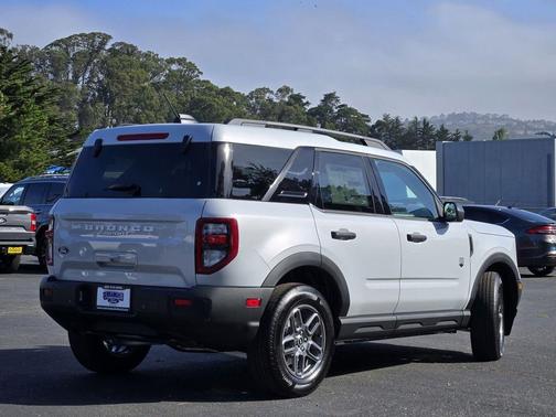 Space White Metallic 2026 Ford Bronco Sport Big Bend