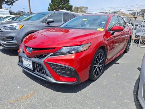 2021 Toyota Camry SE