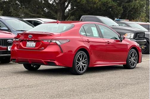 2021 Toyota Camry SE