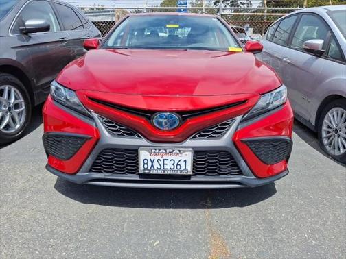 2021 Toyota Camry SE