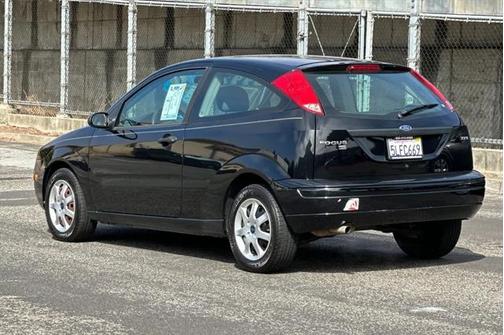 2005 Ford Focus ZX3