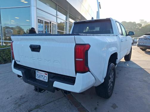 2024 Toyota Tacoma SR5