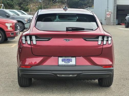 2025 Ford Mustang Mach-E Premium