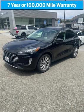 2022 Ford Escape Titanium