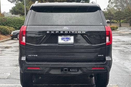 2025 Ford Expedition Max Active 4x4