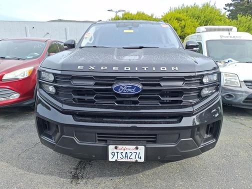 2025 Ford Expedition Max Active 4x4