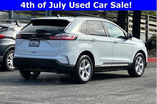 2021 Ford Edge SE