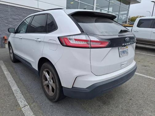 2021 Ford Edge SE