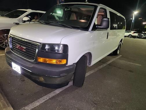 2018 GMC Savana 3500 LT