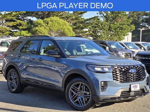 Vapor Blue Metallic 2026 Ford Explorer ST-Line