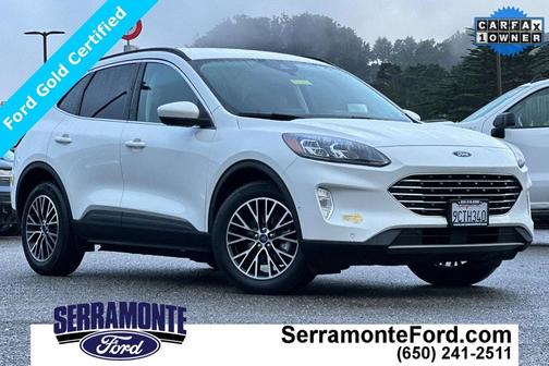 2022 Ford Escape Titanium