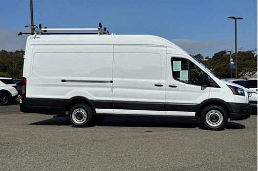 2022 Ford Transit-250 Base