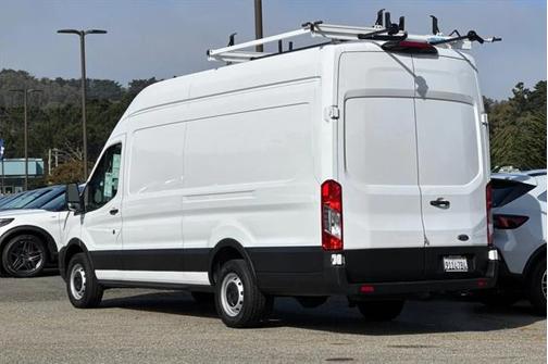 2022 Ford Transit-250 Base