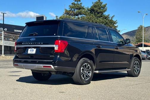 2022 Ford Expedition Max XLT