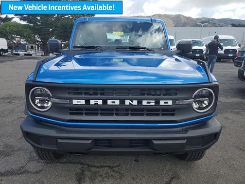 2025 Ford Bronco Base