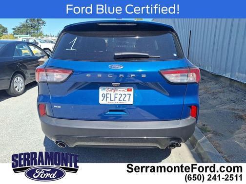 Atlas Blue Metallic 2022 Ford Escape SE