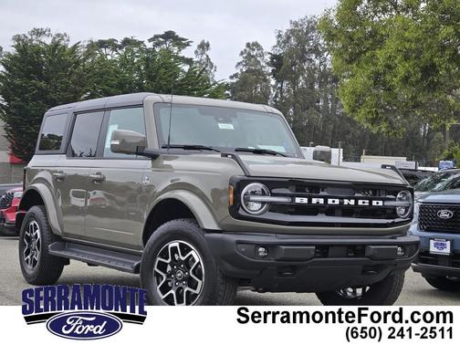 2025 Ford Bronco Outer Banks