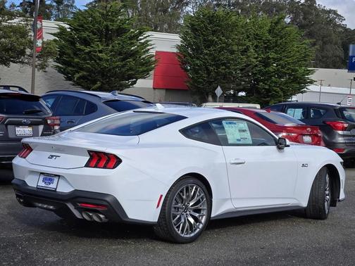 Oxford White 2026 Ford Mustang GT Premium