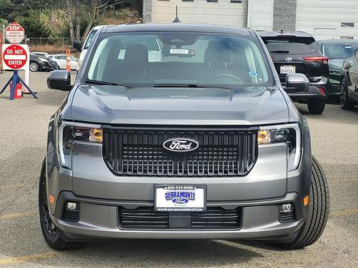 2025 Ford Maverick Lobo Standard