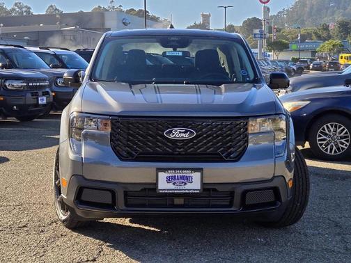 Carbonized Gray Metallic 2026 Ford Maverick XLT