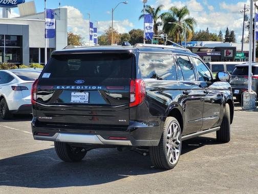 Agate Black Metallic 2026 Ford Expedition Max Platinum