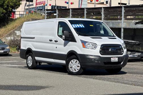 Oxford White 2018 Ford Transit-250 Base