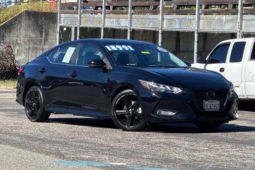 Super Black 2022 Nissan Sentra SR