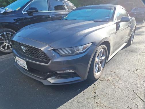 2016 Ford Mustang V6