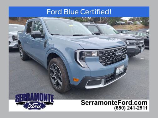 Azure Gray Metallic Tri-Coat 2025 Ford Maverick Lariat