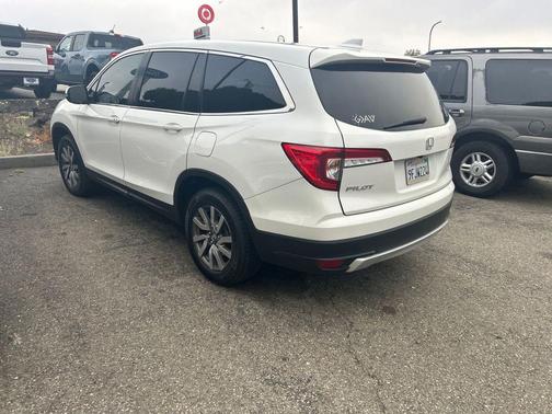 Platinum White Pearl 2022 Honda Pilot 2WD EX-L