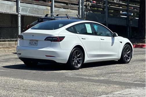 2023 Tesla Model 3 Standard Range