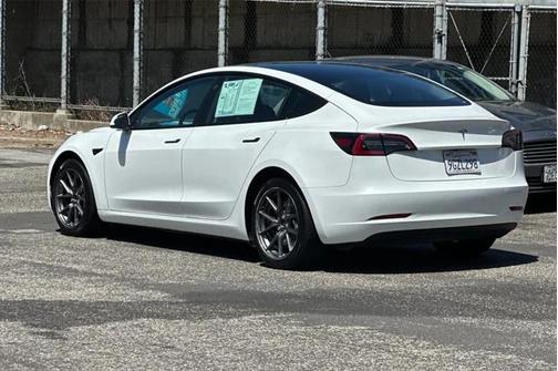 2023 Tesla Model 3 Standard Range