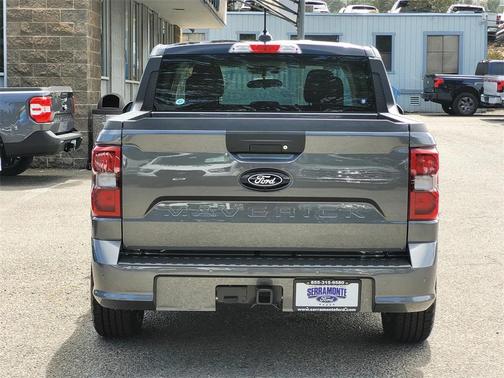 2025 Ford Maverick Lobo Standard
