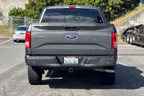 Magnetic 2016 Ford F-150 XLT