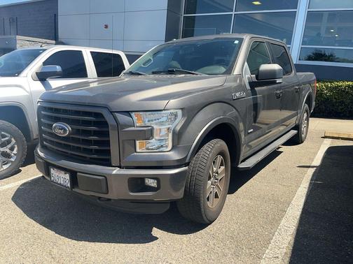 Magnetic 2016 Ford F-150 XLT