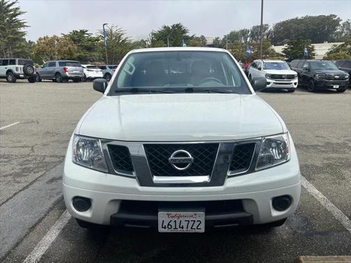 2019 Nissan Frontier SV