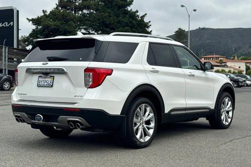 2021 Ford Explorer Platinum