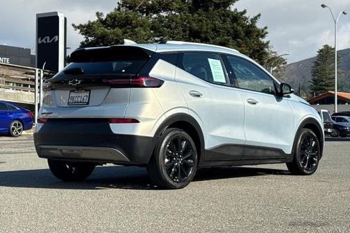 2023 Chevrolet Bolt EUV FWD LT