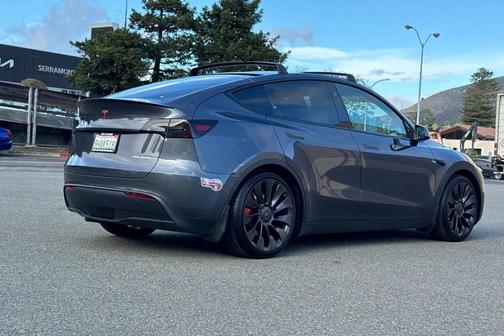 2023 Tesla Model Y Performance Dual Motor All-Wheel Drive