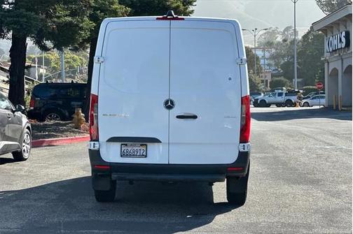 2019 Mercedes-Benz Sprinter 1500 Standard Roof I4