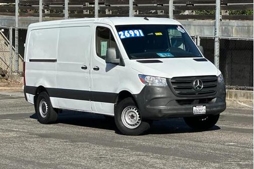 2019 Mercedes-Benz Sprinter 1500 Standard Roof I4