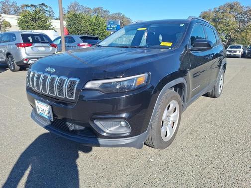 2019 Jeep Cherokee Latitude