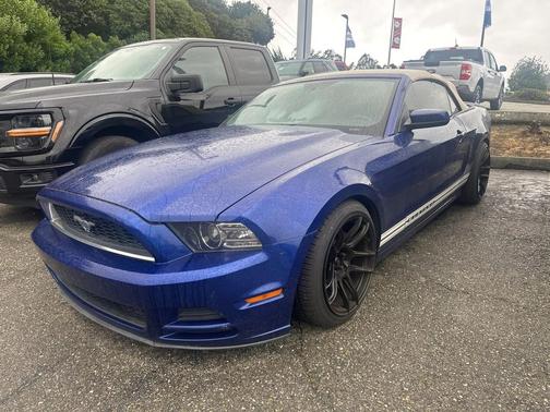 2013 Ford Mustang V6 Premium